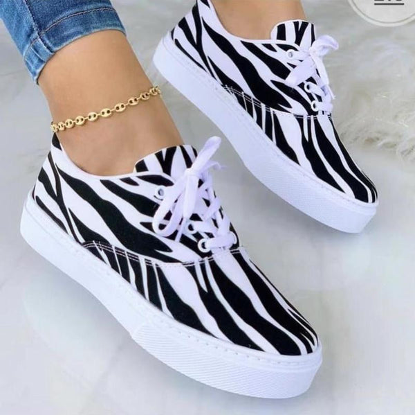 Graffiti Print Women's Sneakers
